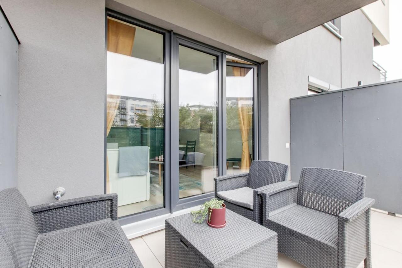Brand-new, Equipped Near The Metro *